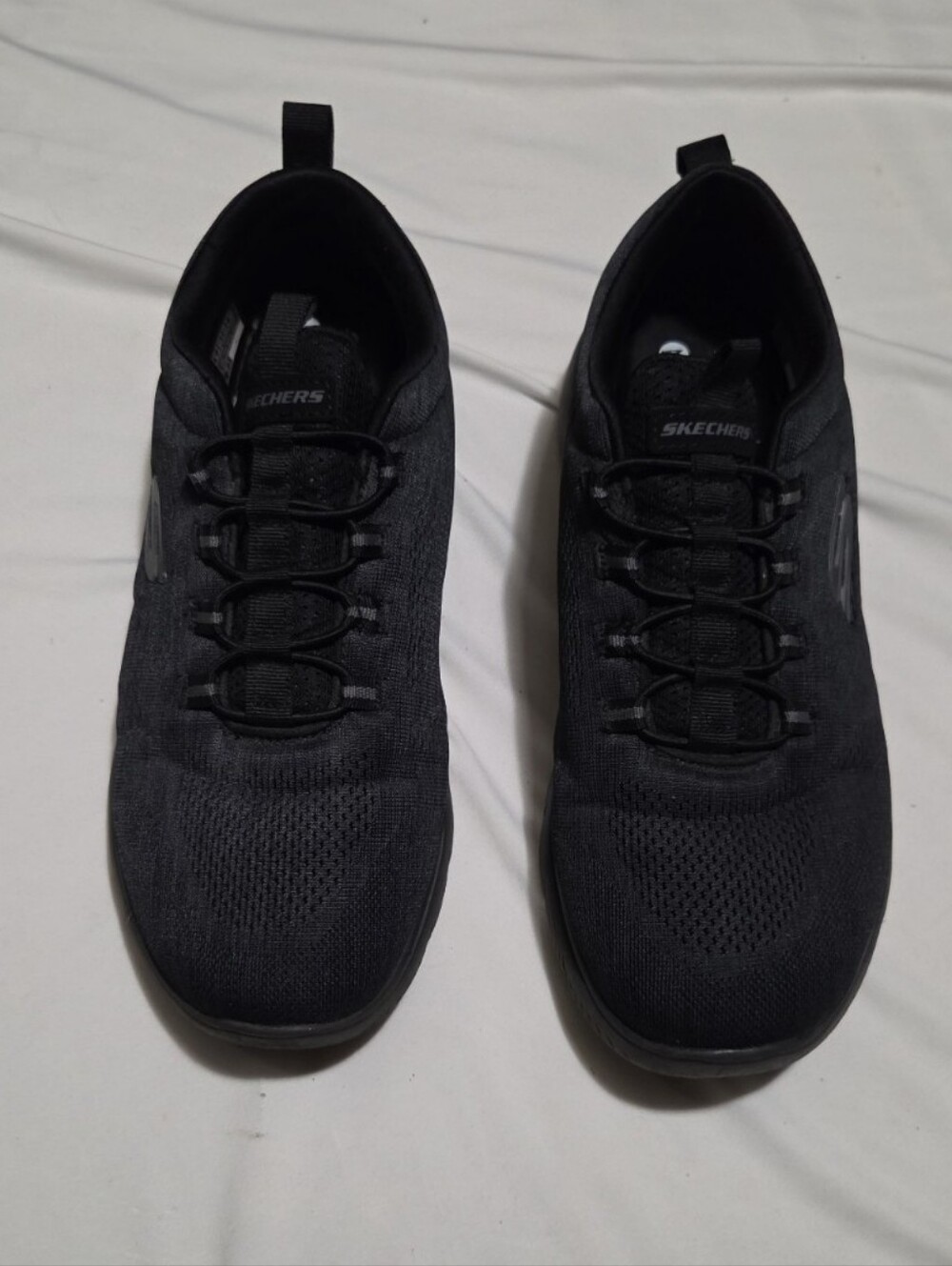 Sketchers mens size 9 black athletic tennis shoes #30